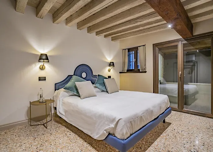 Appartement Corte Rubbi 1 A True Canal-side Experience