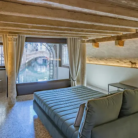Corte Rubbi 1 A True Canal-side Experience Apartmán Benátky